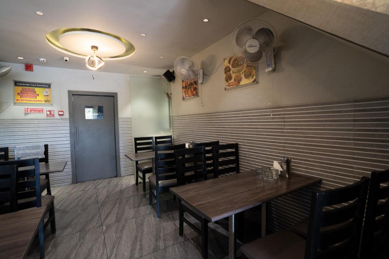Hotel Kyra Airport Ahmedabad Bagian luar foto